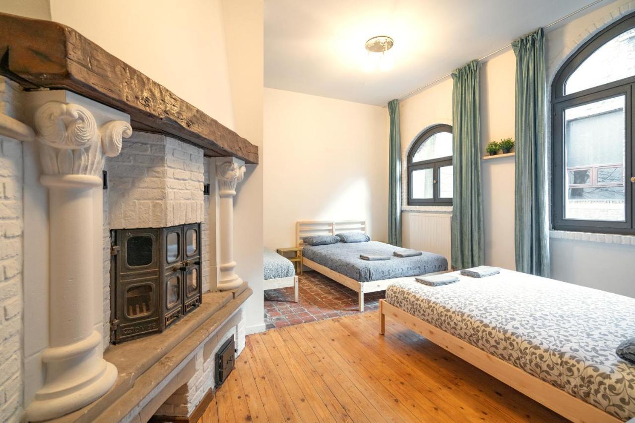 Two-bedroom River Side In The Heart Of