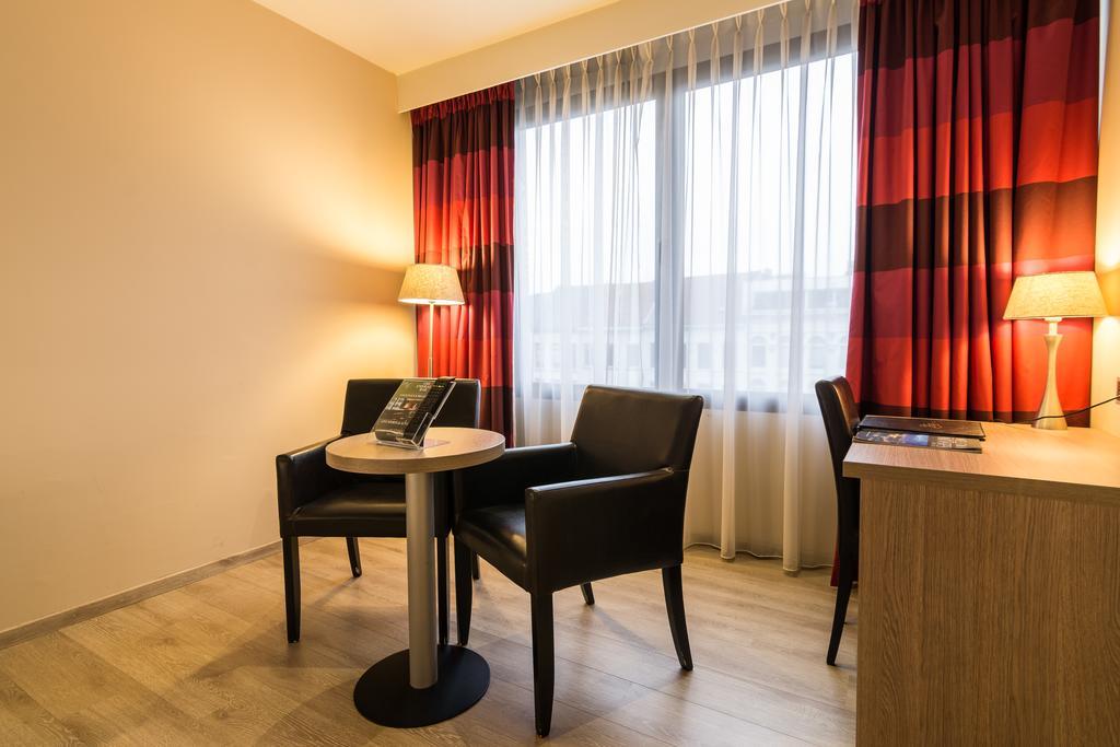 Hotel De Keyser 4*