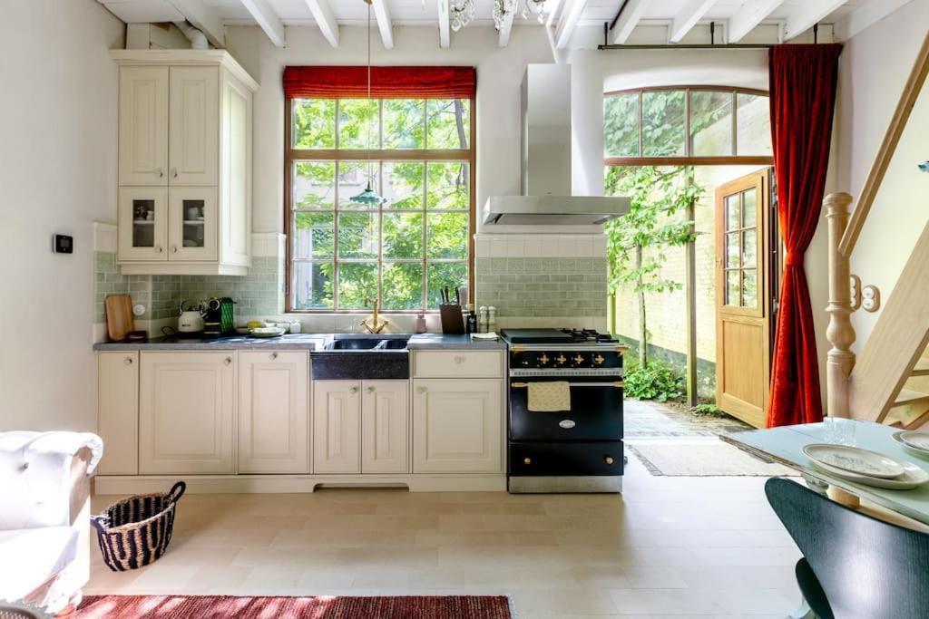 Carriage House In Quiet Ecological Garden Holiday home