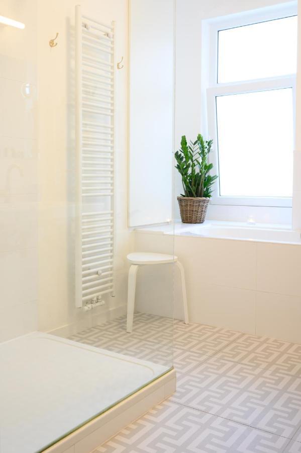 Stylish And Spacious Center Appartement