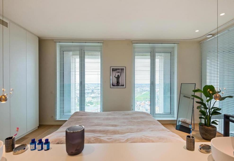 Sky Loft - Luxurious Penthouse - 180 M² Apartment *