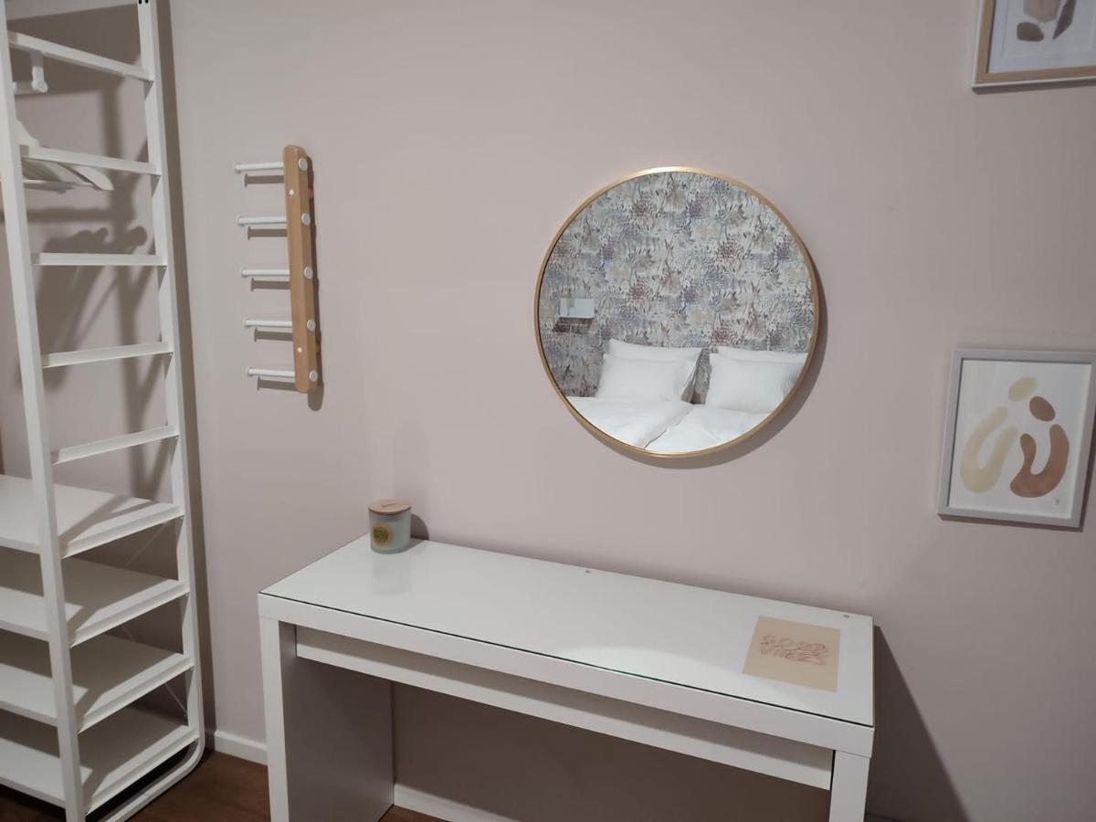 Leeuwerik Studio Apartment *