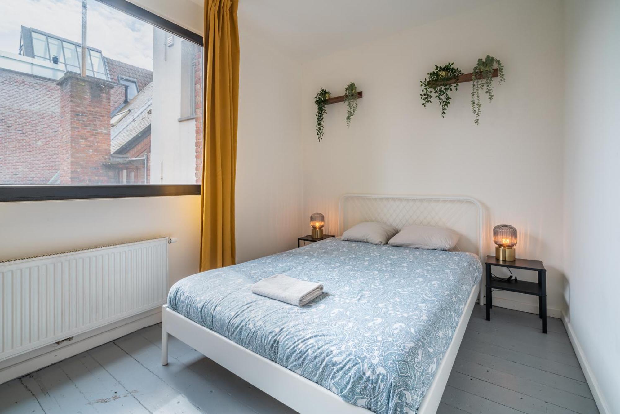 Apartment Two-bedroom River Side In The Heart Of *