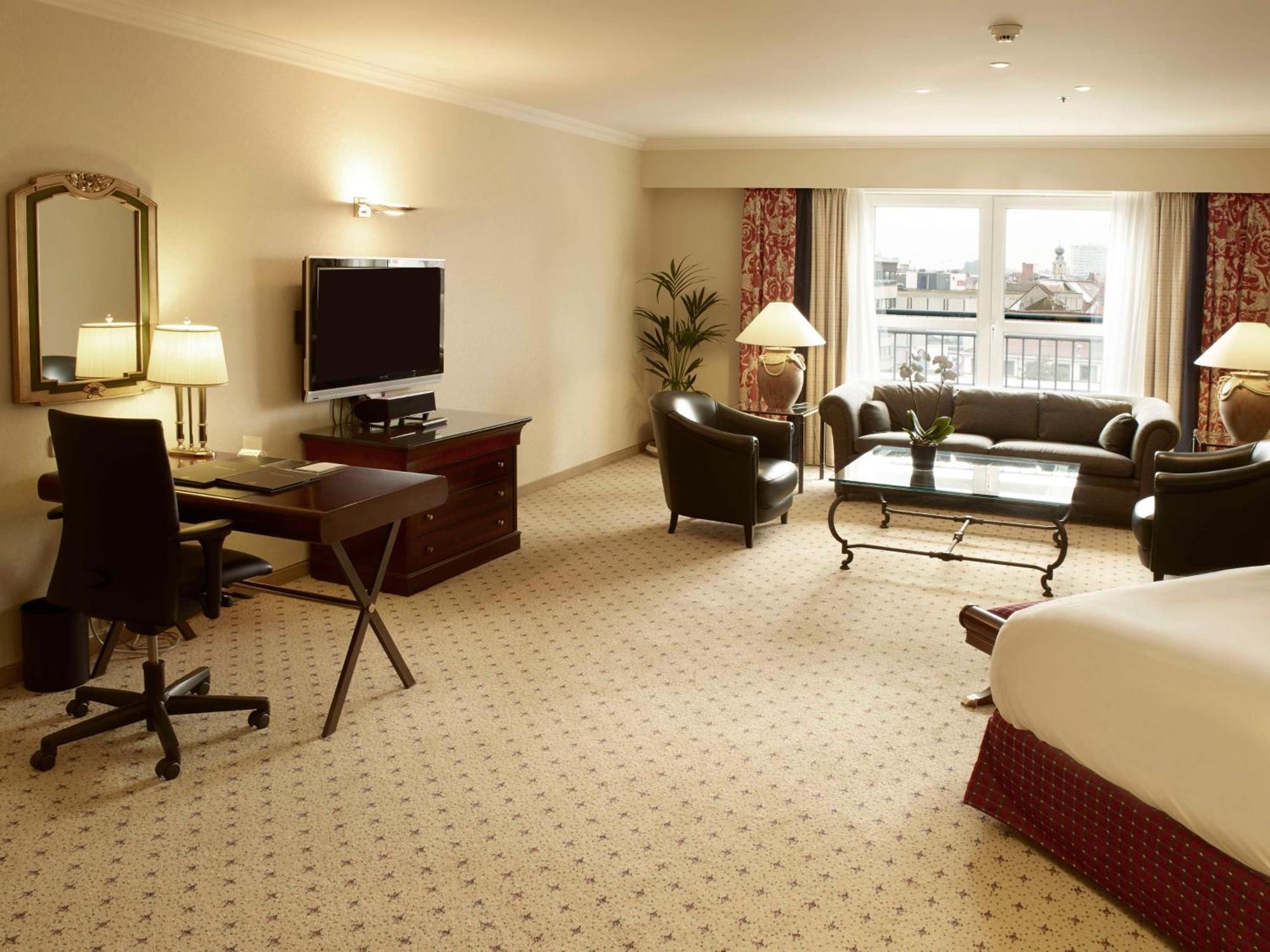 Hilton Old Town Hotel