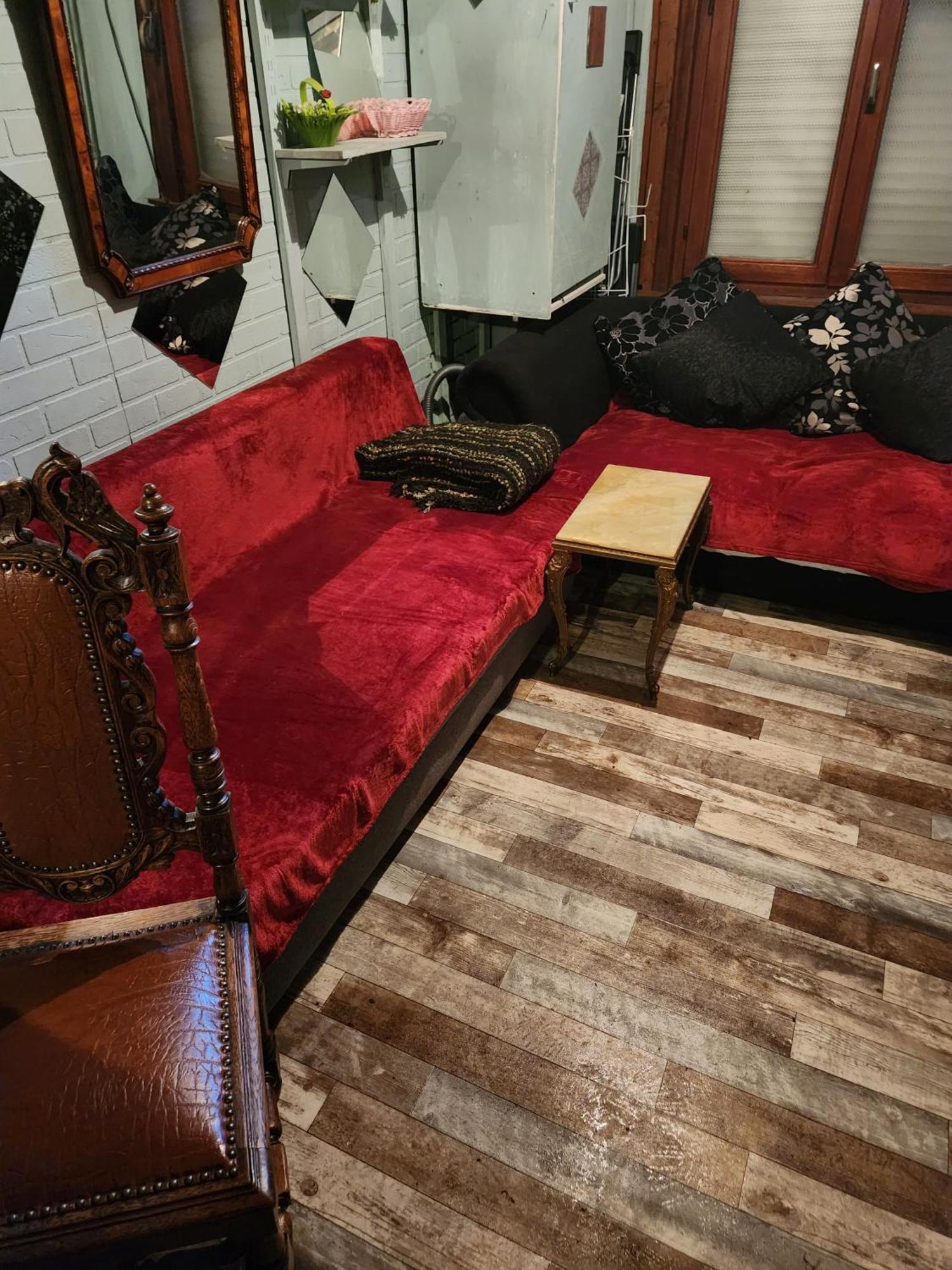 In Guest - Double Near Station Guest house *