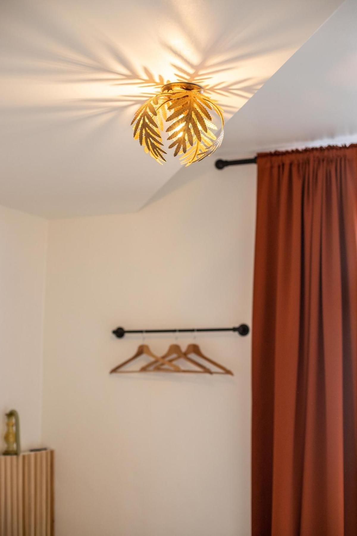 Apartment Chic 3br Near Antwerpen-centraal Station *