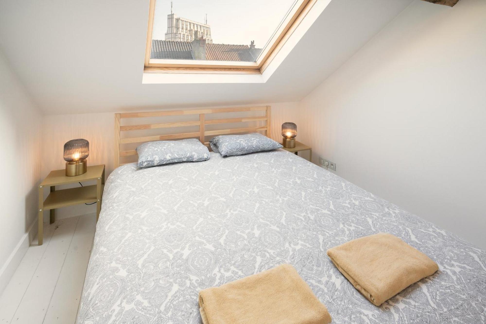 Apartment Charming Nationale Street Antwerpen