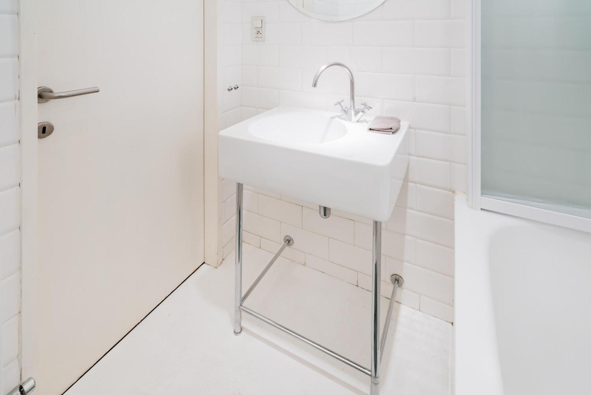 Apartment Charming Nationale Street Antwerpen