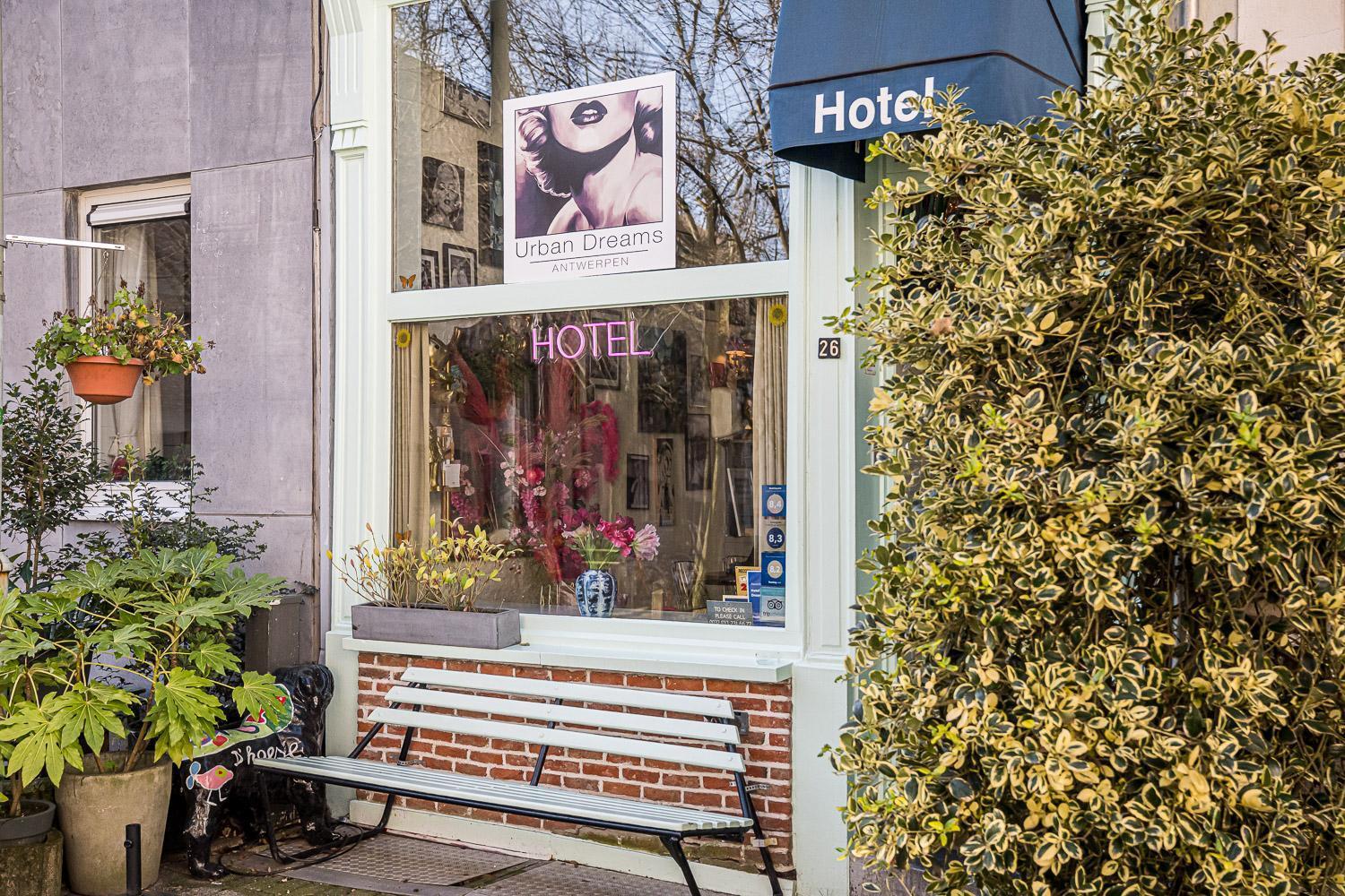 Urban Dreams Hotel