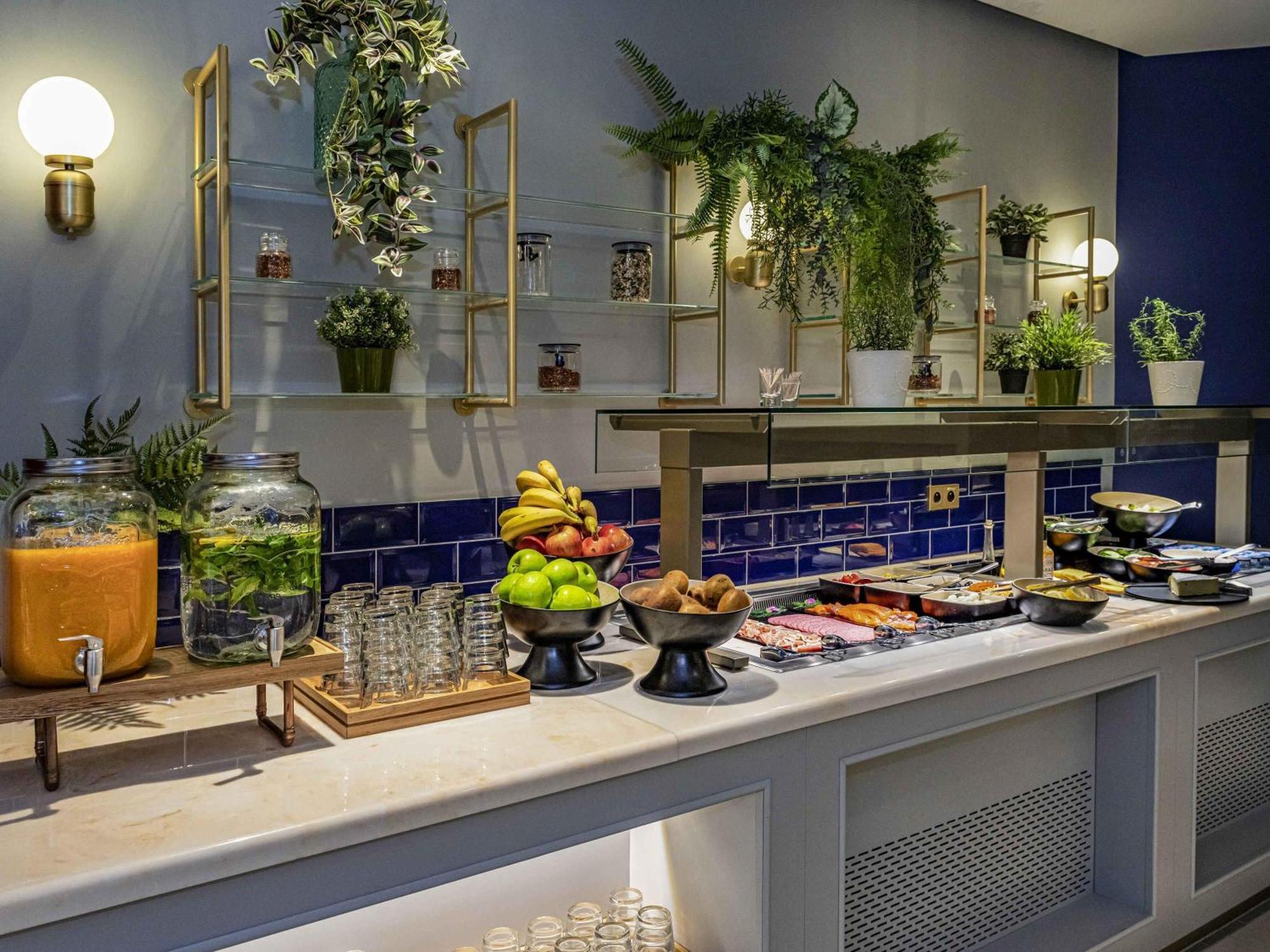 Mercure Centre 4*