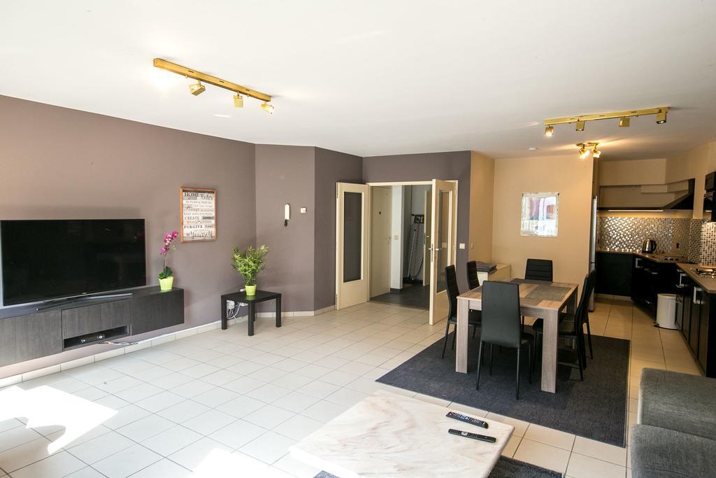 Apartment Renovated In Center Antwerp