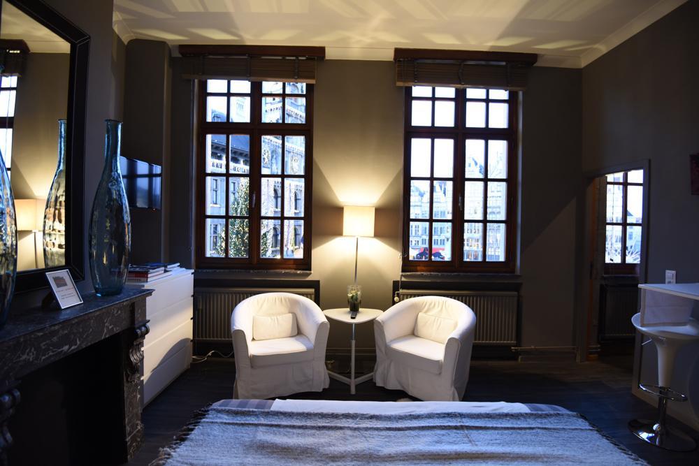 Dirk Suites *