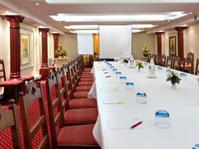 Century Centrum Hotel