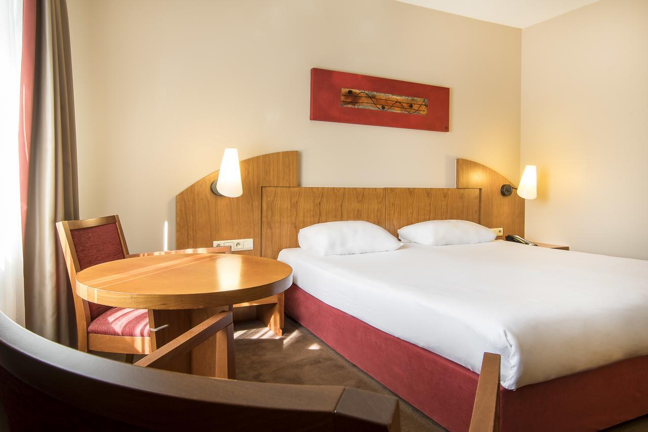 Astoria Hotel