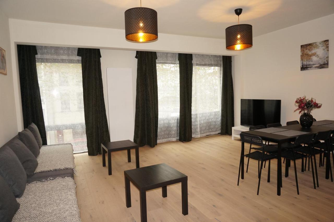 Brial 2 Bedrooms, * Antwerp
